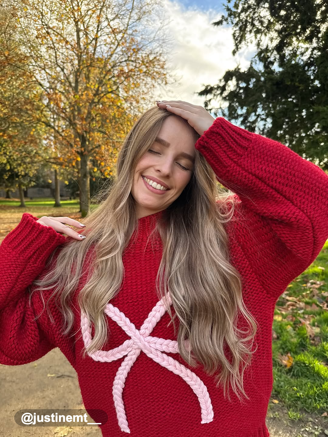 Knit Crochet Round Neckline Bowknot Oversized Chunky Sweater
